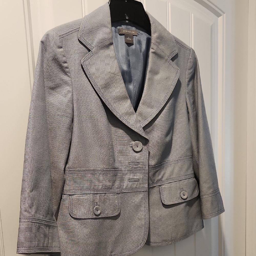 Ann Taylor Gray Suede-Like Blazer with Tailored Cut
